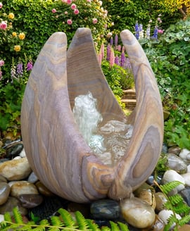 Large Babbling Lily Rainbow Sandstone Water Feature