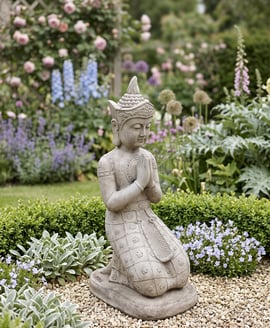 Kneeling Buddha Statue